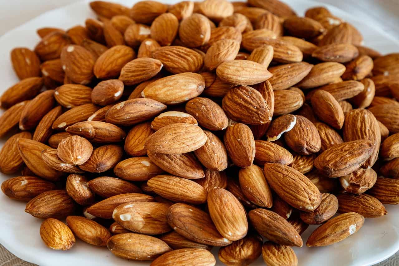 A plate of almonds. Can rabbits eat almonds